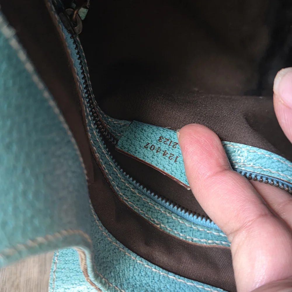 Gucci Brown Monogram Shoulder Bag with Teal Leather Trim - Picture 7 of 7